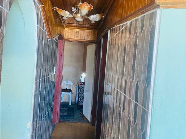 3 Bedroom Property for Sale in Sabata Dalindyebo Square Western Cape